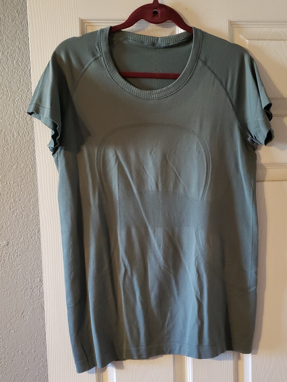 Lululemon Army Green Short Sleeve Active Tee